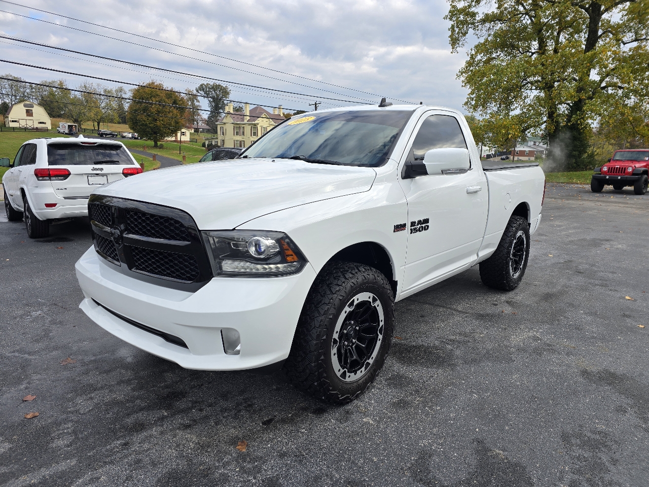 2018 RAM 1500 Night 4x4 Regular Cab 6'4" Box
