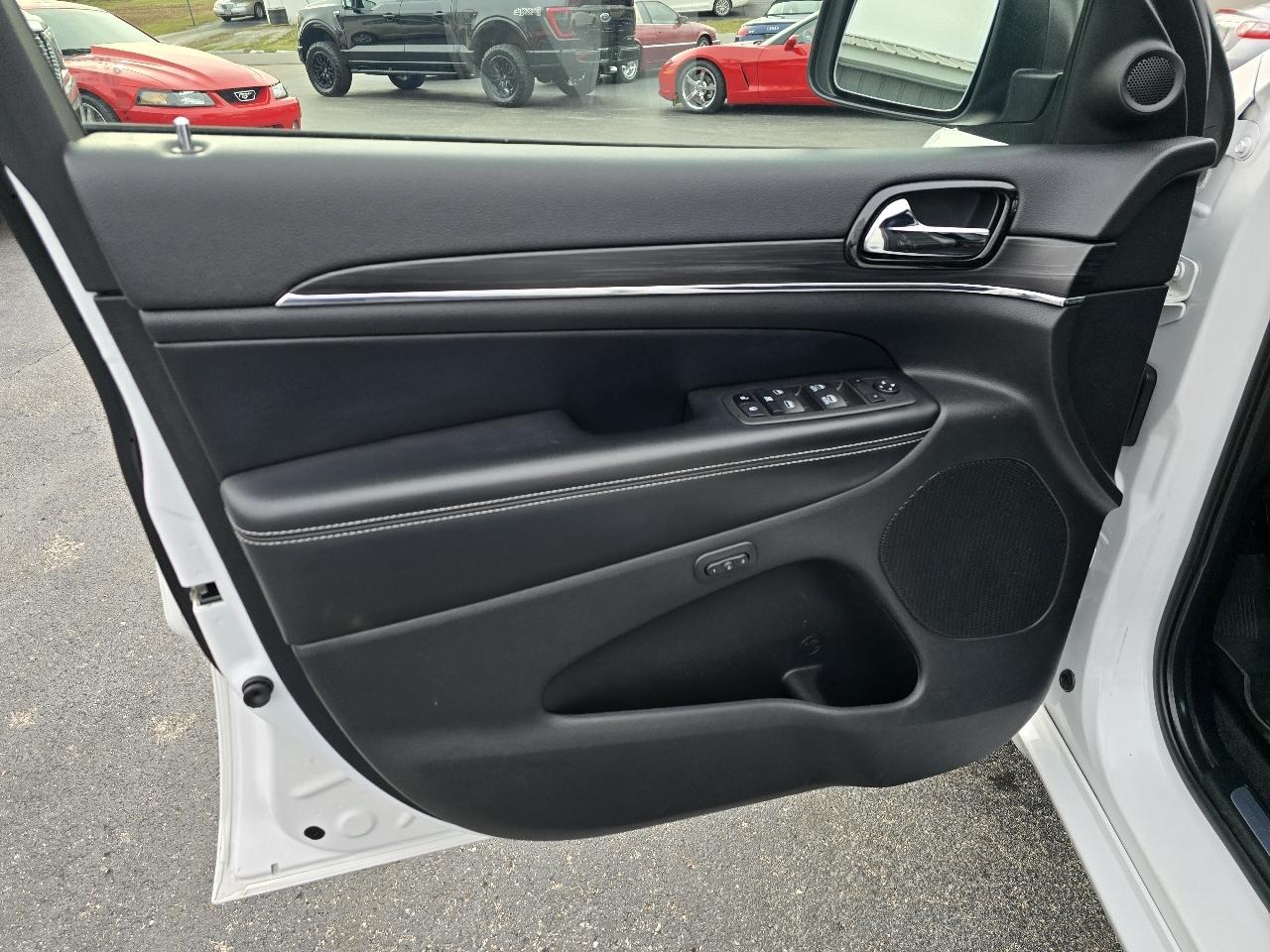 Jeep Grand Cherokee Limited 4WD 2021