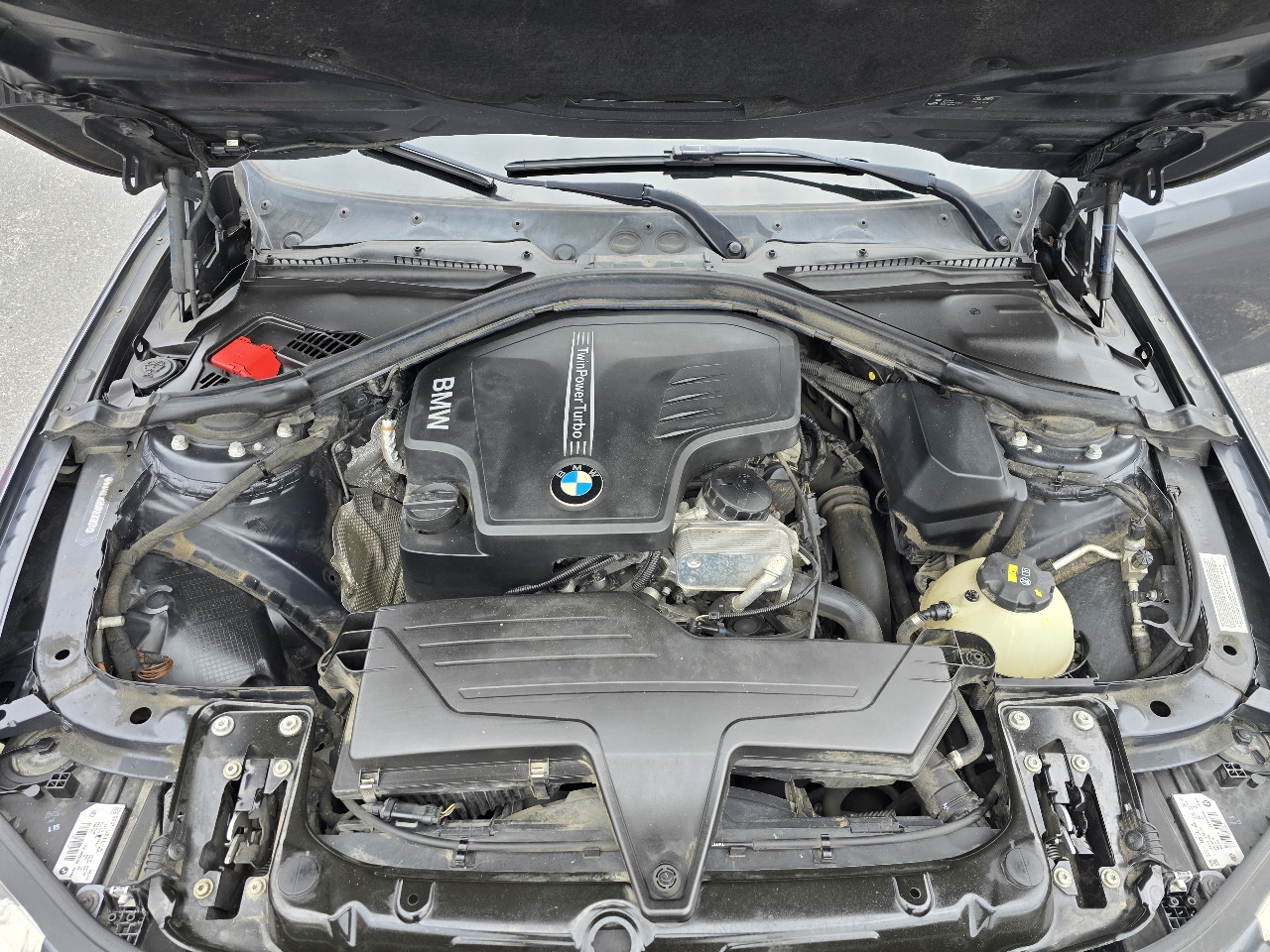 BMW 3-Series 328i xDrive Sedan 2016