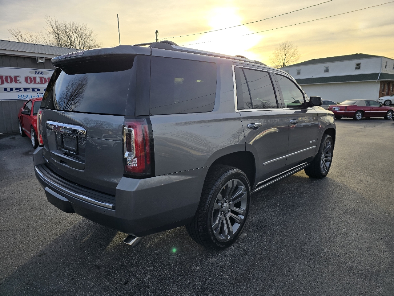 GMC Yukon Denali 4WD 2018