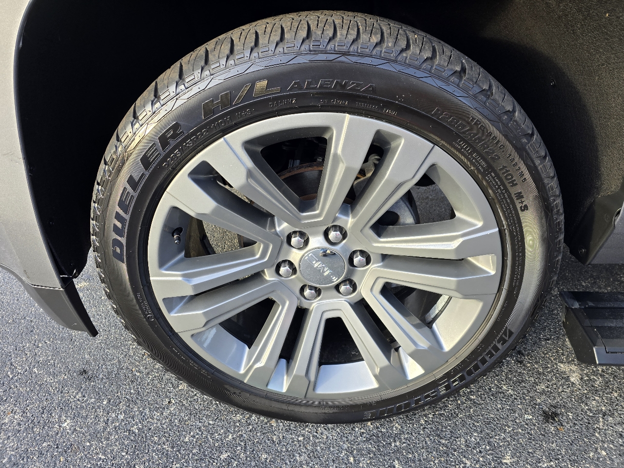 GMC Yukon Denali 4WD 2018