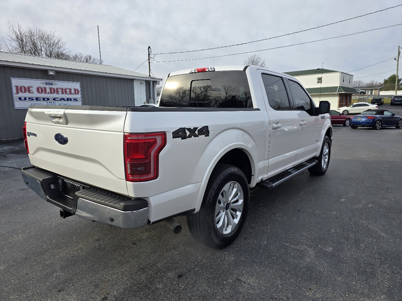 Ford F-150 4WD SuperCrew 145" Lariat 2015