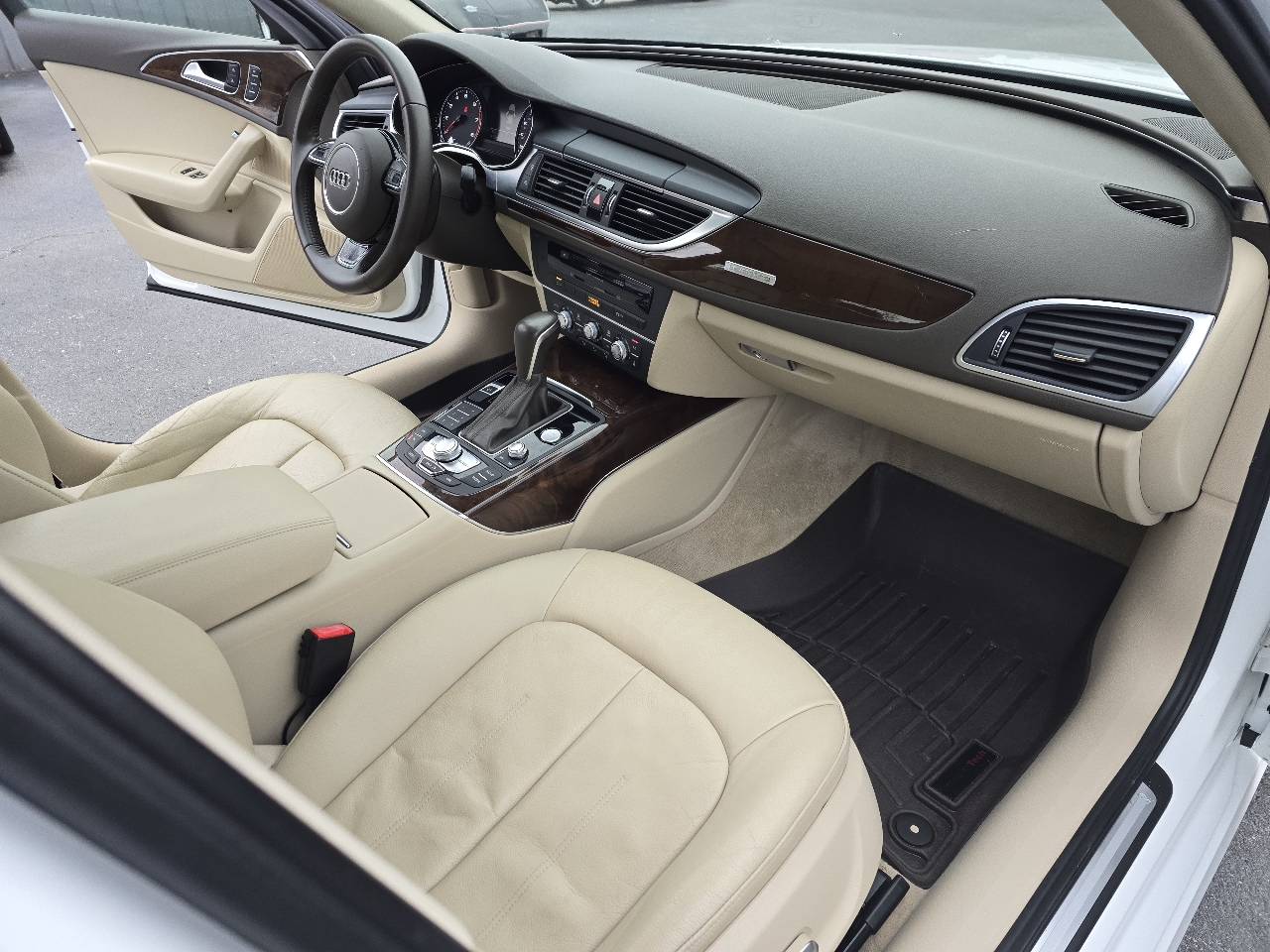 Audi A6 2.0T Premium quattro 2016