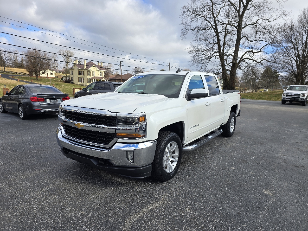 2017 Chevrolet Silverado 1500 4WD Crew Cab 143.5" LT