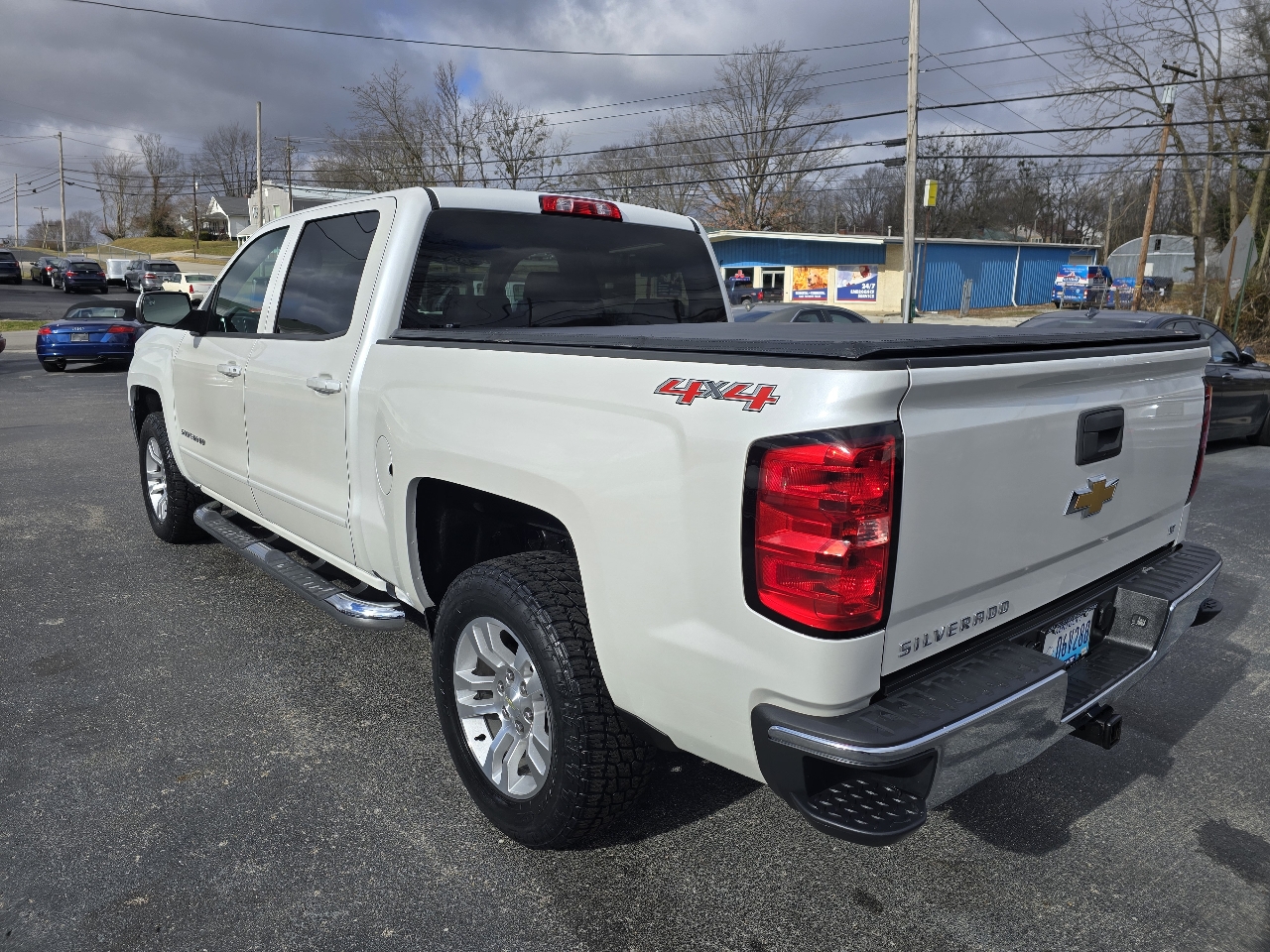 Chevrolet Silverado 1500 4WD Crew Cab 143.5" LT 2017