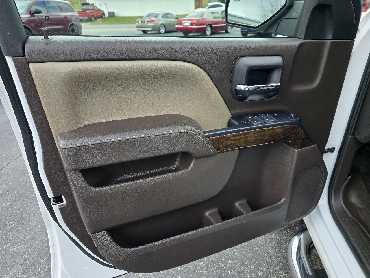 Chevrolet Silverado 1500 4WD Crew Cab 143.5" LT 2017