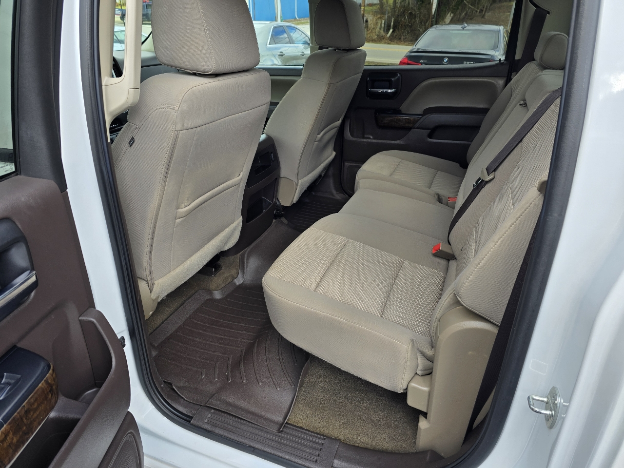 Chevrolet Silverado 1500 4WD Crew Cab 143.5" LT 2017