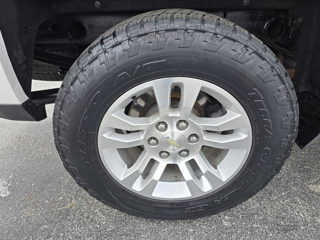 Chevrolet Silverado 1500 4WD Crew Cab 143.5" LT 2017