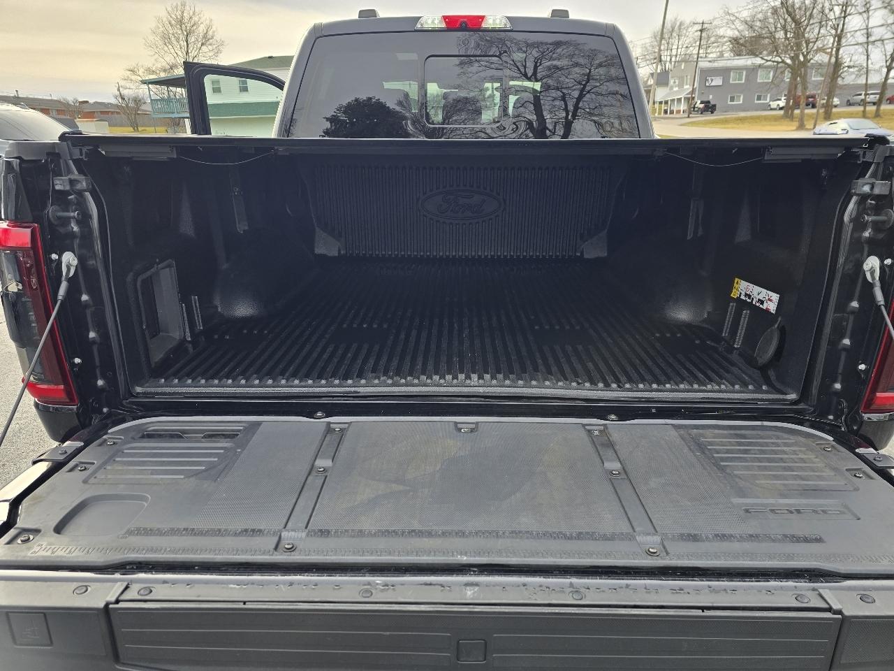 Ford F-150 4WD SuperCab 145" XLT 2021