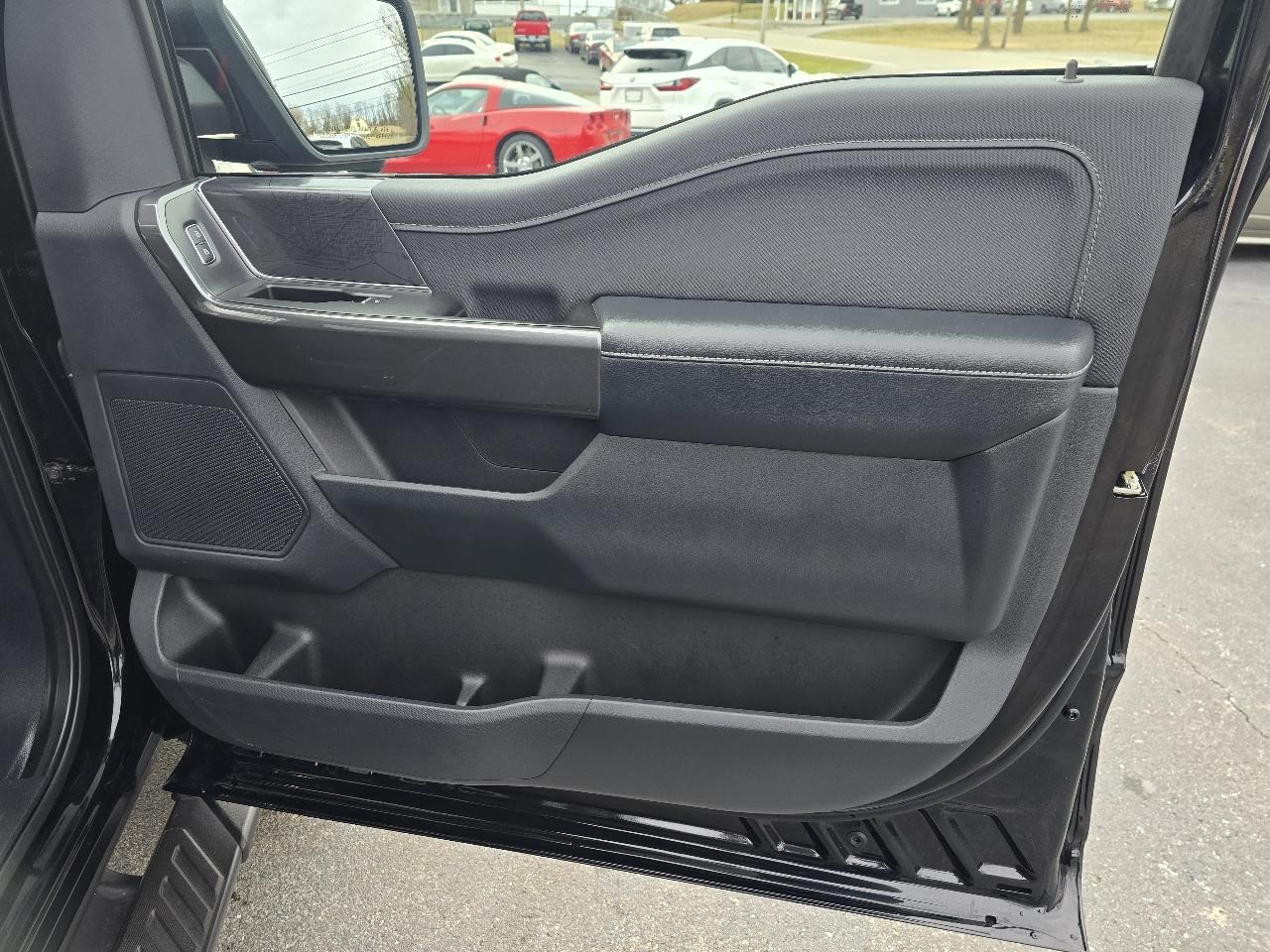 Ford F-150 4WD SuperCab 145" XLT 2021