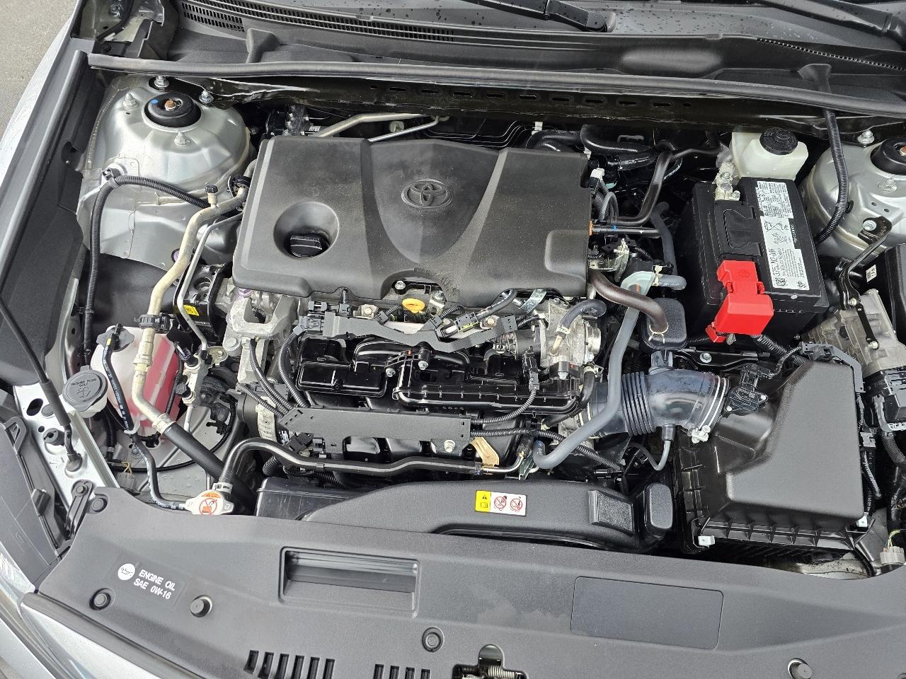 Toyota Camry SE 2023