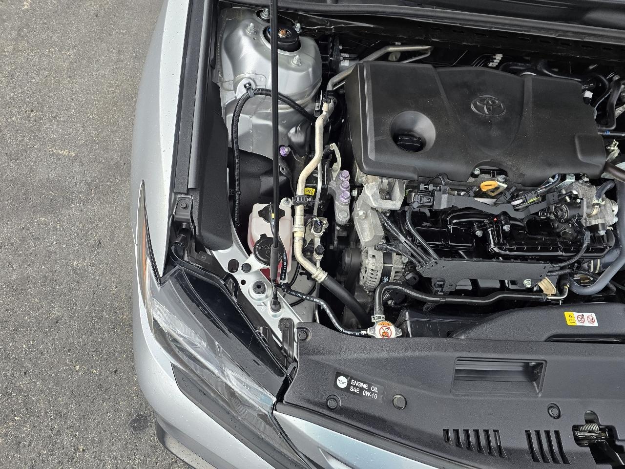 Toyota Camry SE 2023