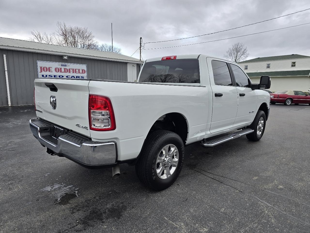 RAM 2500 4WD Crew Cab 149" Big Horn 2024