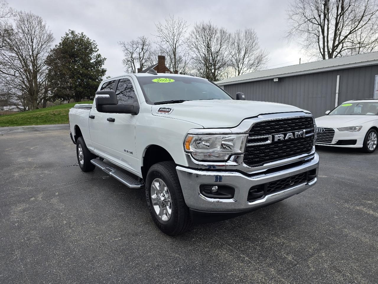 RAM 2500 4WD Crew Cab 149" Big Horn 2024