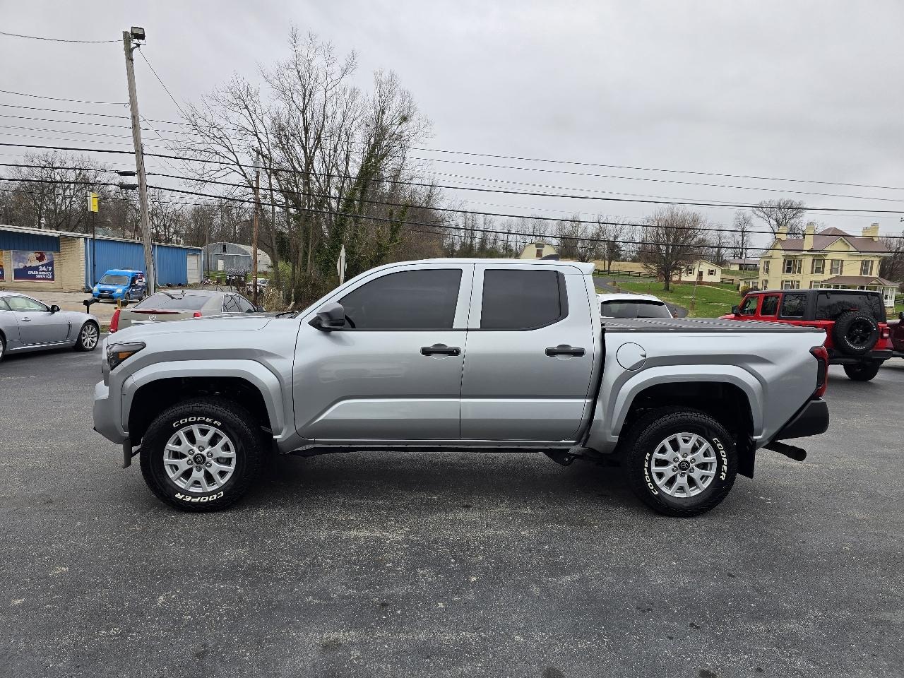 Toyota Tacoma SR Double Cab 4WD 2024