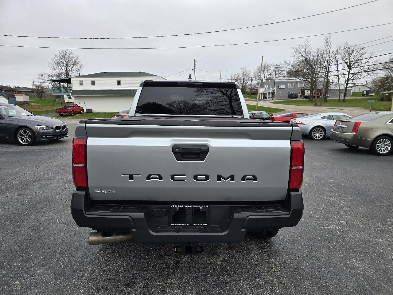 Toyota Tacoma SR Double Cab 4WD 2024
