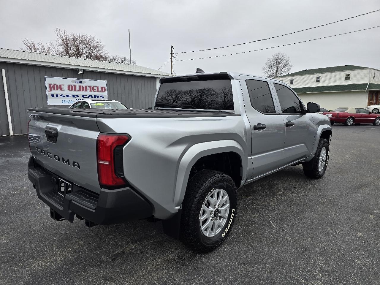 Toyota Tacoma SR Double Cab 4WD 2024