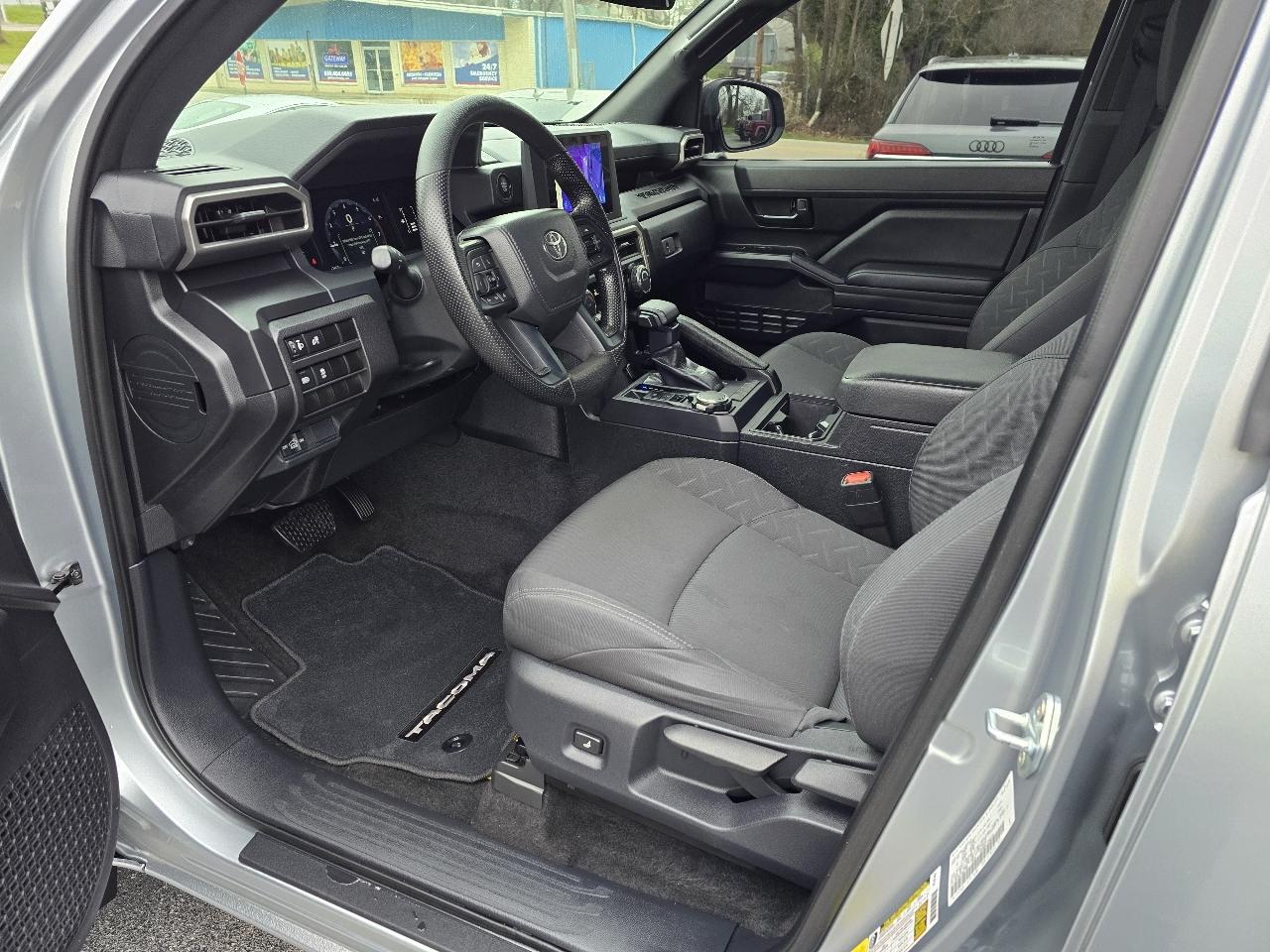 Toyota Tacoma SR Double Cab 4WD 2024