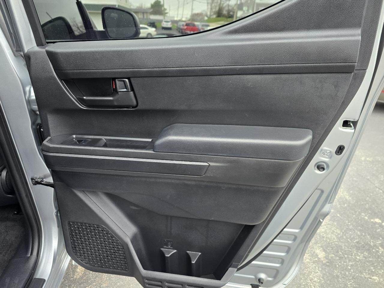 Toyota Tacoma SR Double Cab 4WD 2024