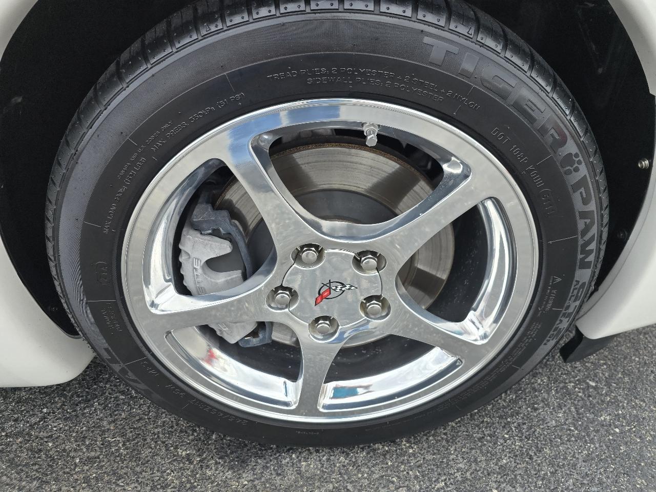 Chevrolet Corvette Convertible 2002