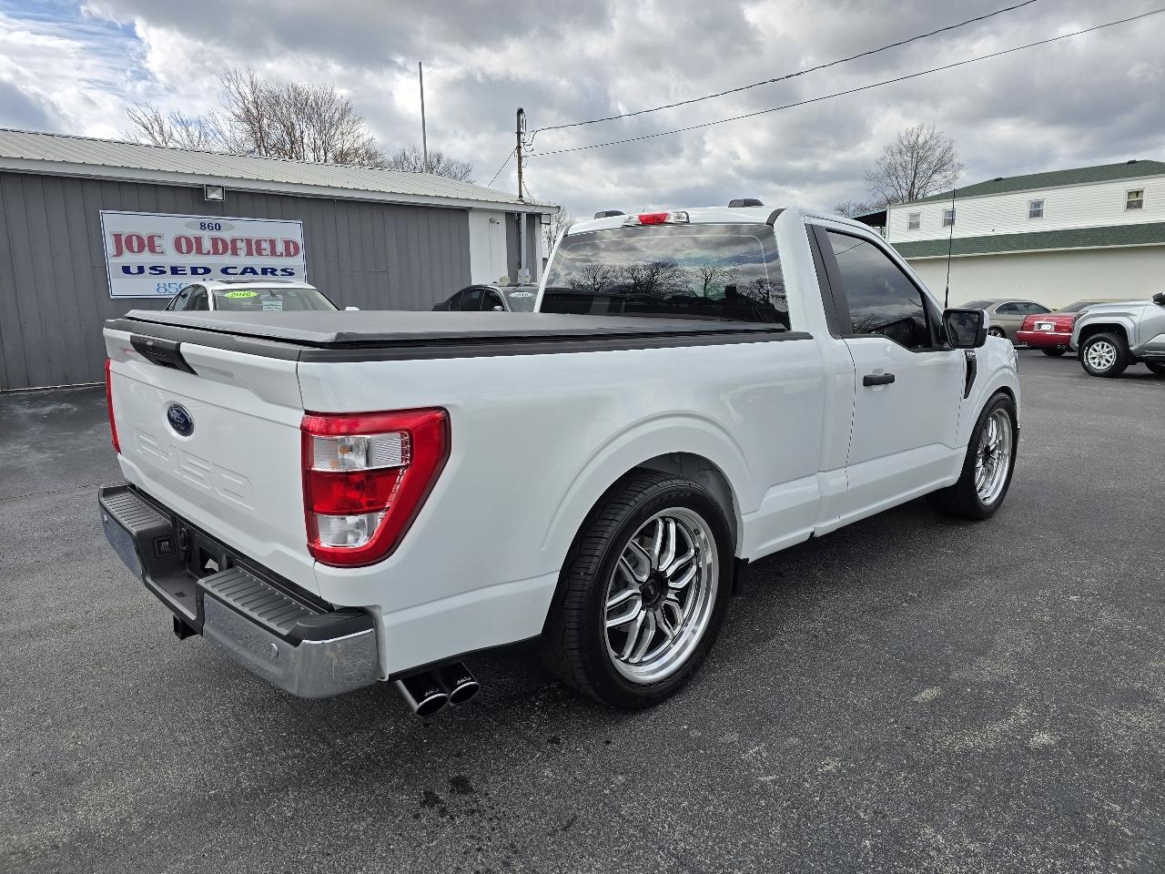 Ford F-150 2WD Reg Cab 122.5" XL 2023