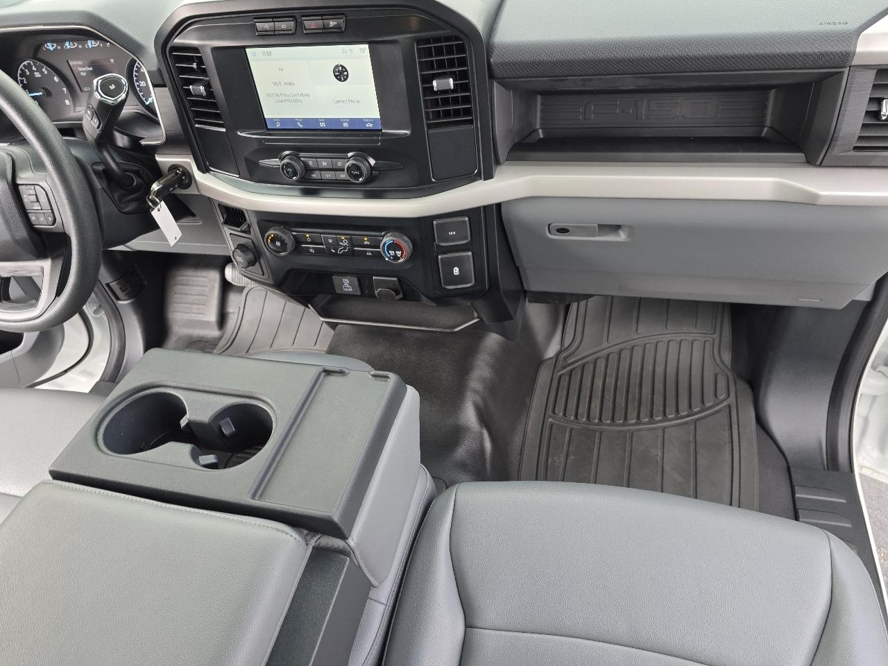 Ford F-150 2WD Reg Cab 122.5" XL 2023