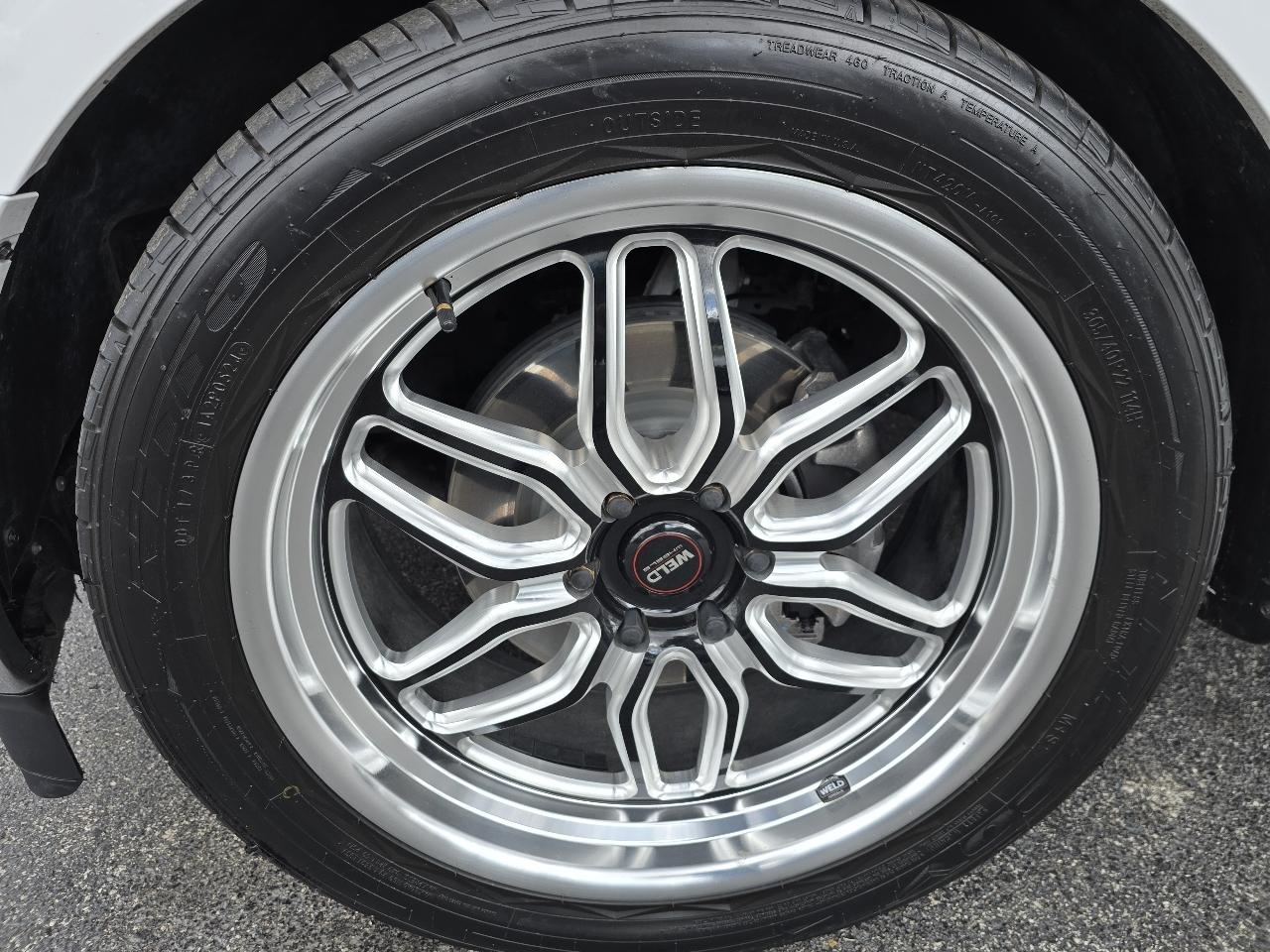 Ford F-150 2WD Reg Cab 122.5" XL 2023