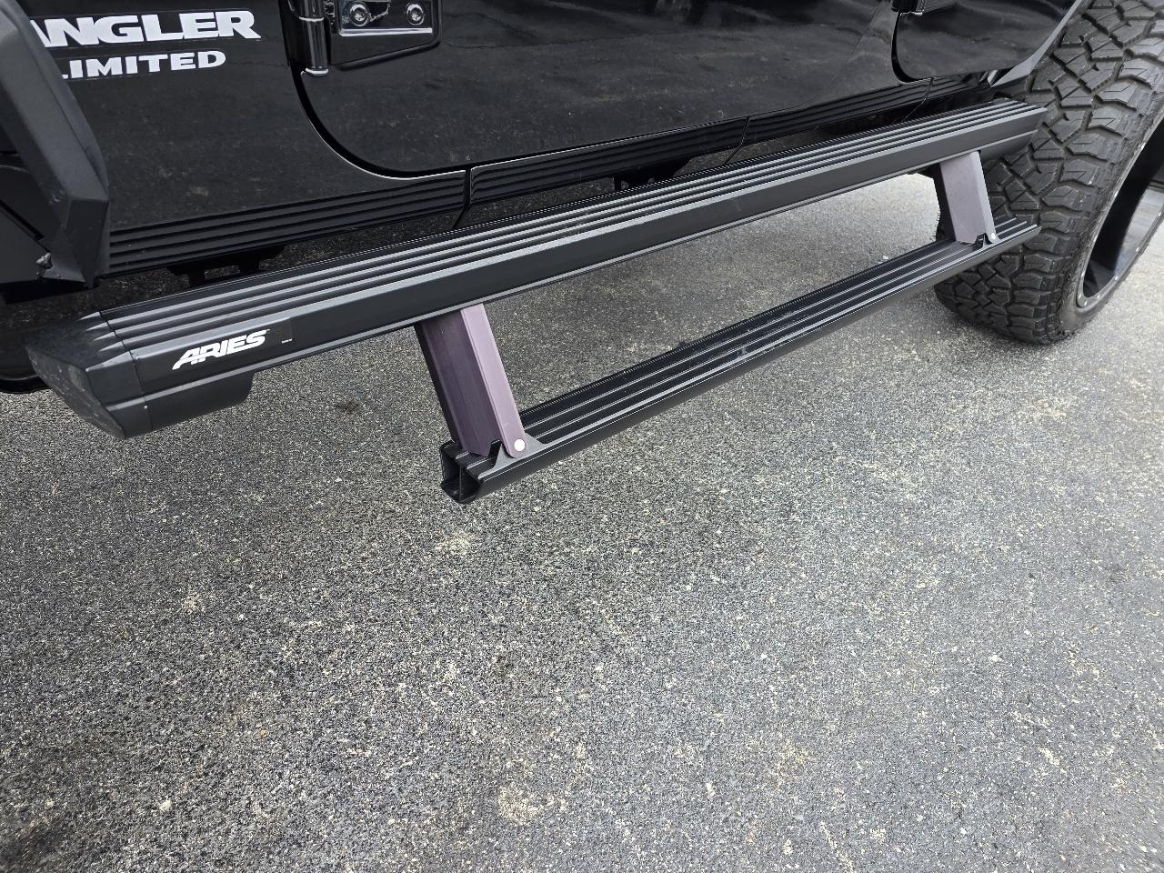 Jeep Wrangler Unlimited Sport 4WD 2017