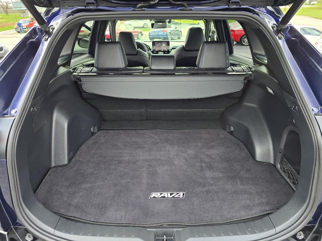 Toyota RAV4 Hybrid XSE 2019