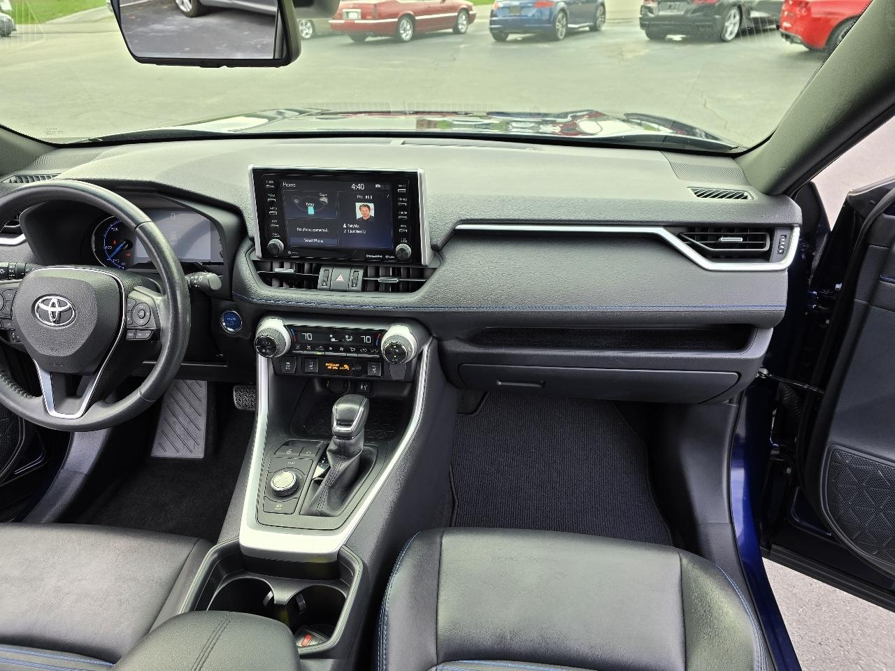 Toyota RAV4 Hybrid XSE 2019