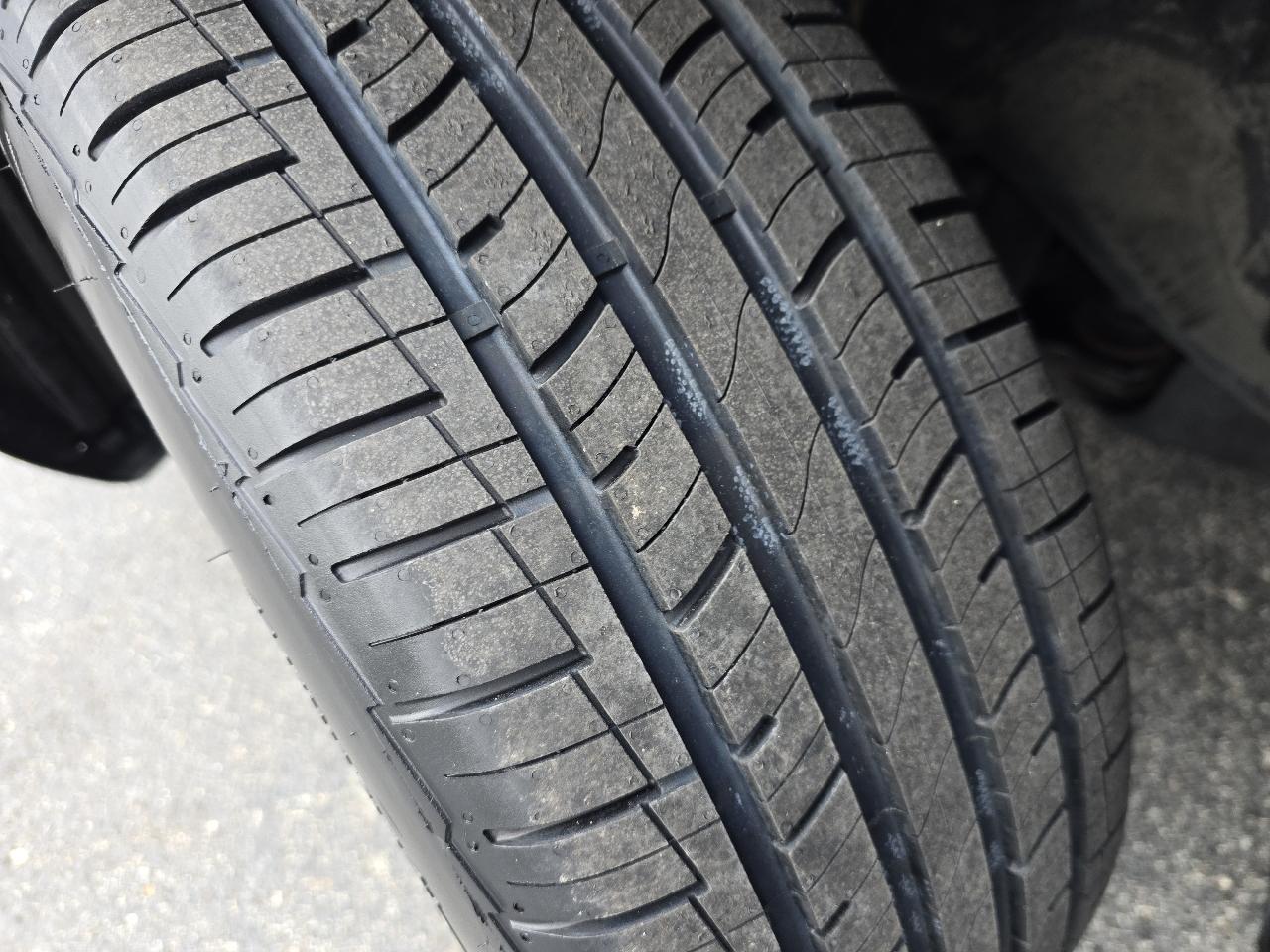 Toyota RAV4 Hybrid XSE 2019