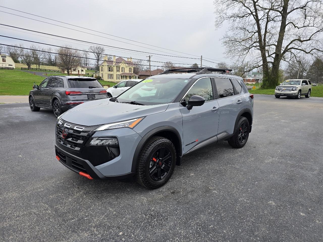2025 Nissan Rogue AWD Rock Creek