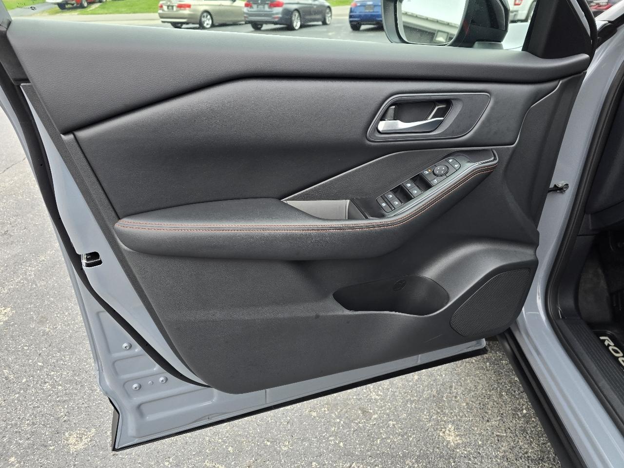 Nissan Rogue AWD Rock Creek 2025