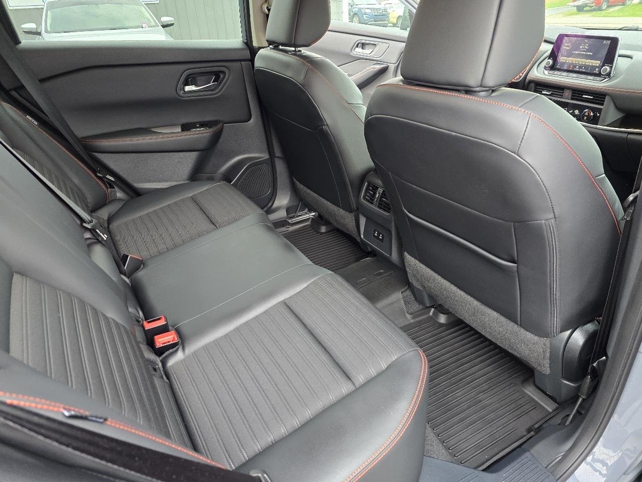 Nissan Rogue AWD Rock Creek 2025