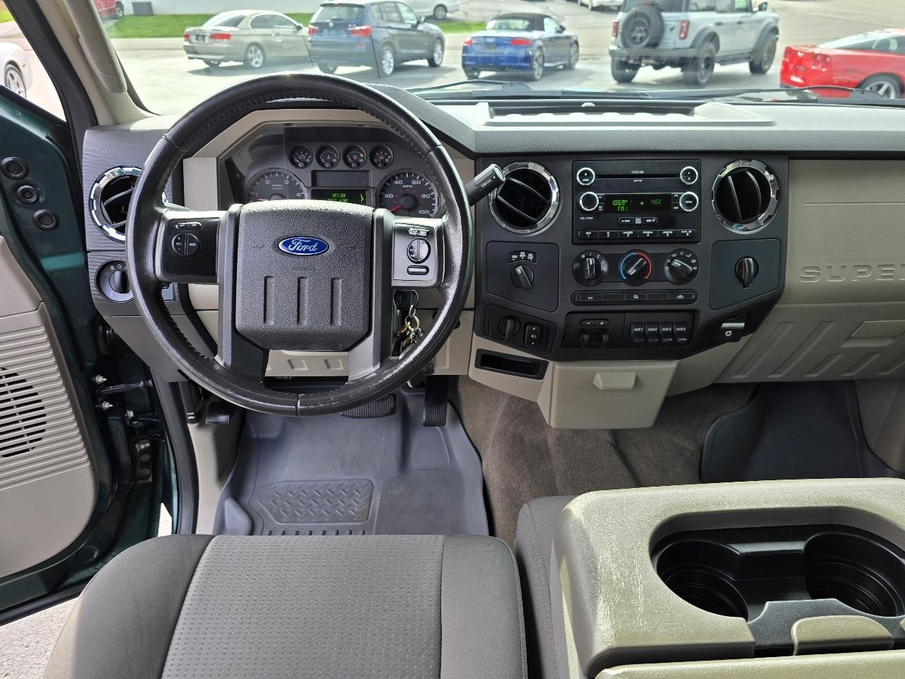 Ford F-250 SD XLT Crew Cab Long Bed 4WD 2009