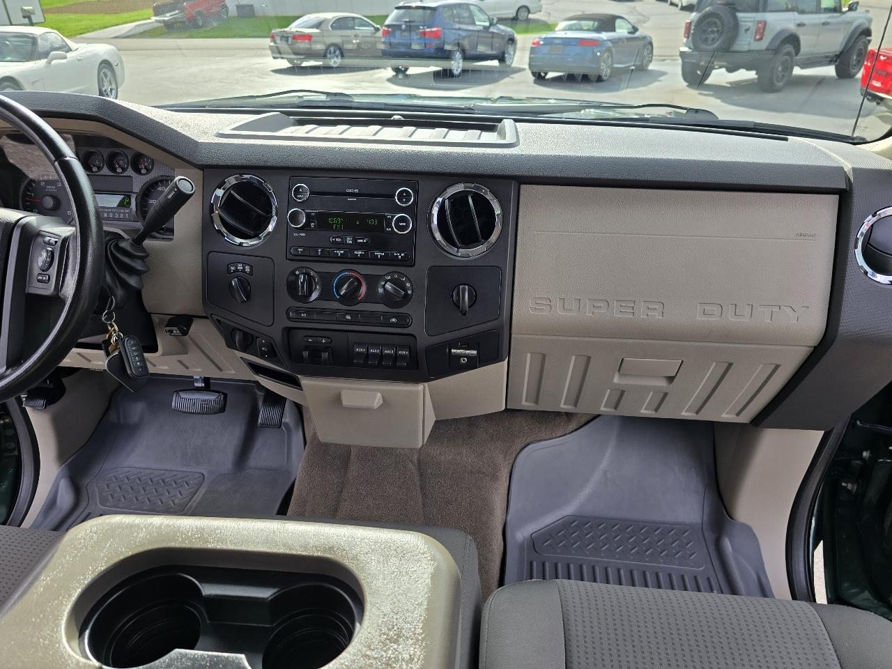 Ford F-250 SD XLT Crew Cab Long Bed 4WD 2009