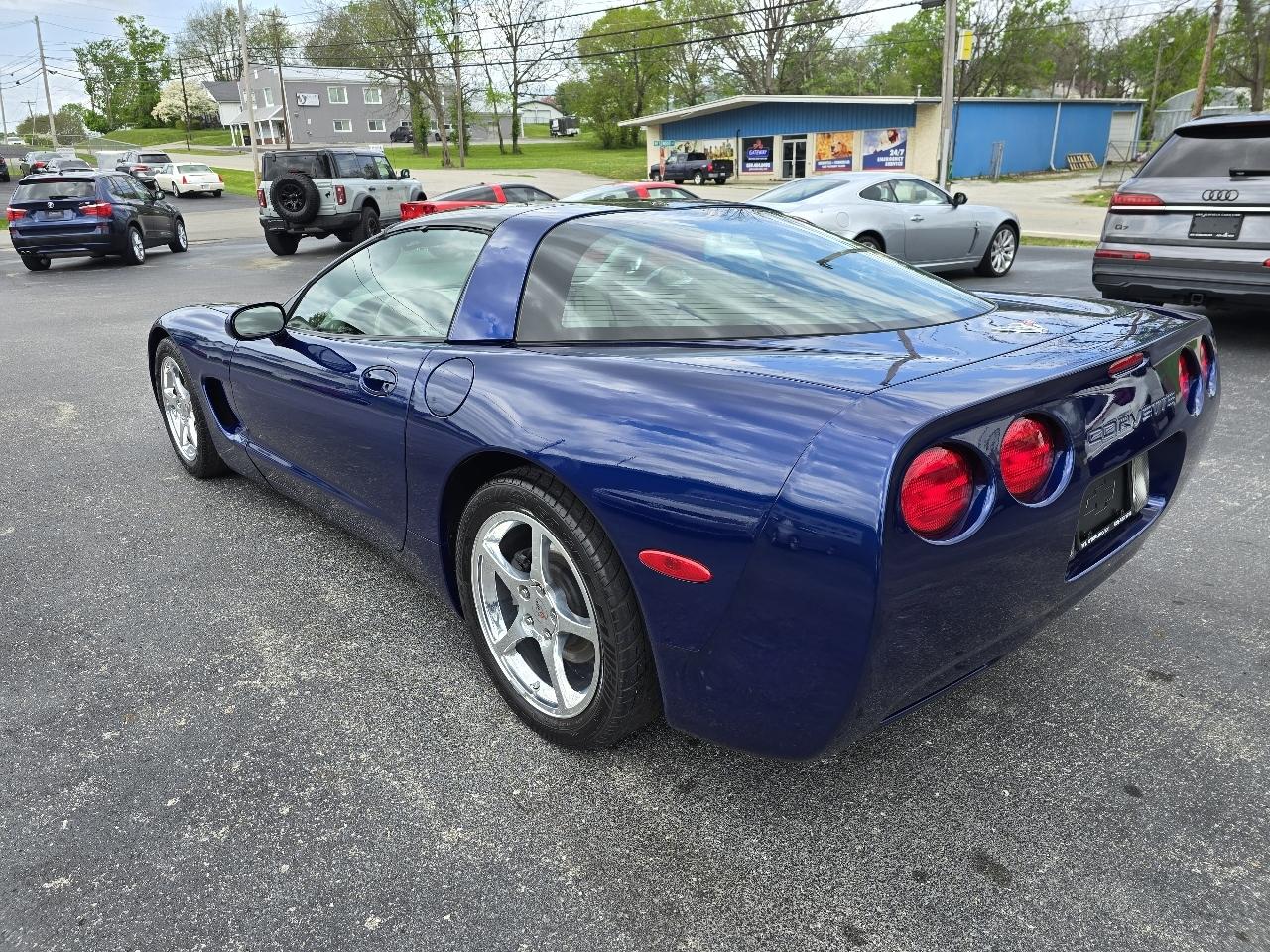 Chevrolet Corvette Coupe 2004