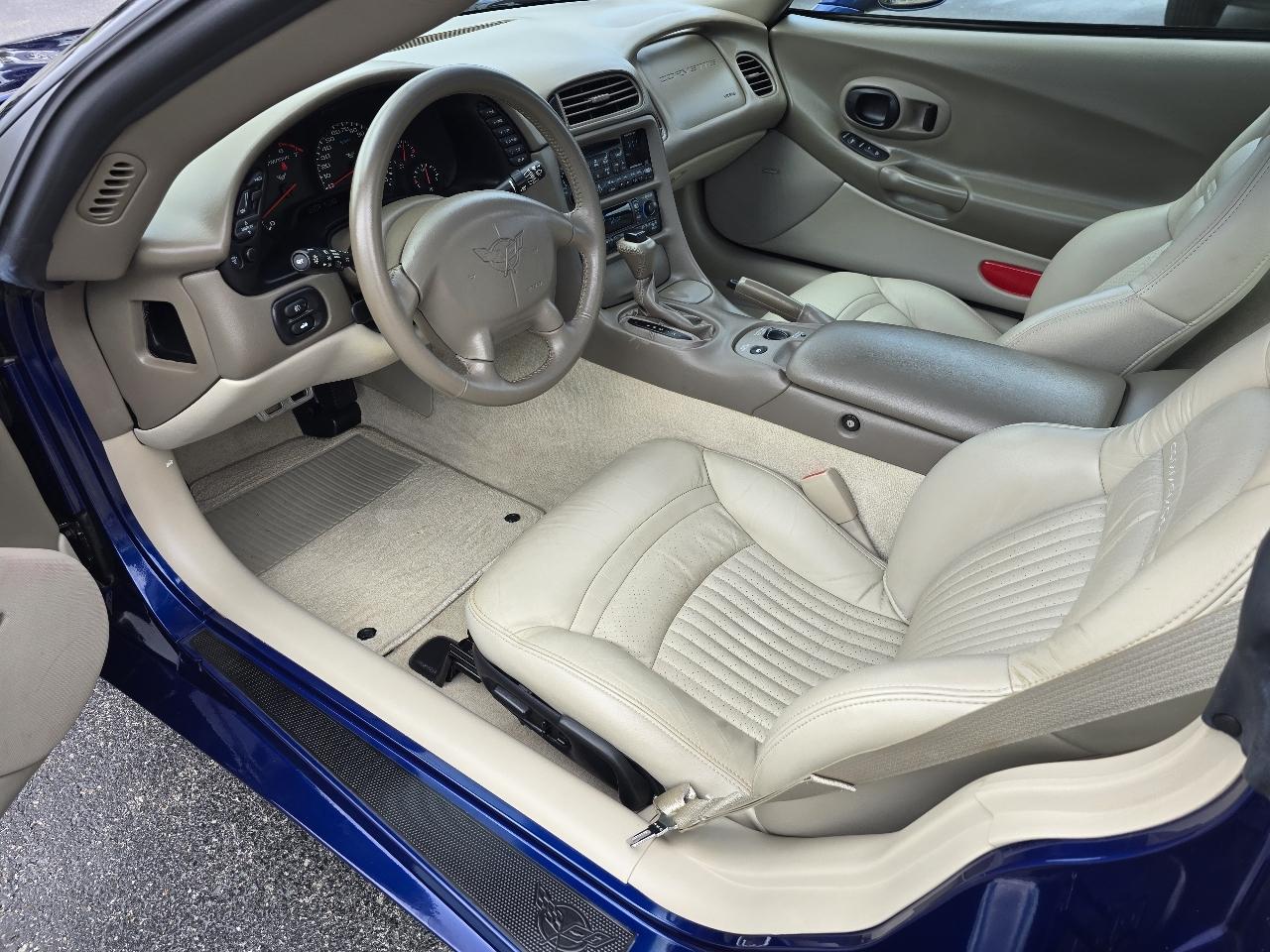 Chevrolet Corvette Coupe 2004