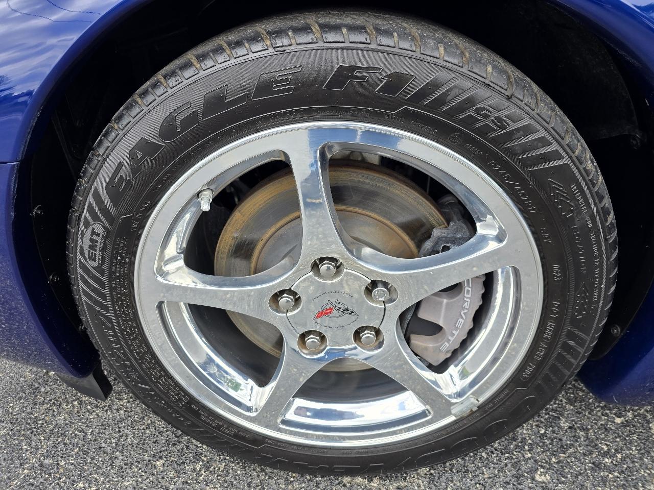 Chevrolet Corvette Coupe 2004