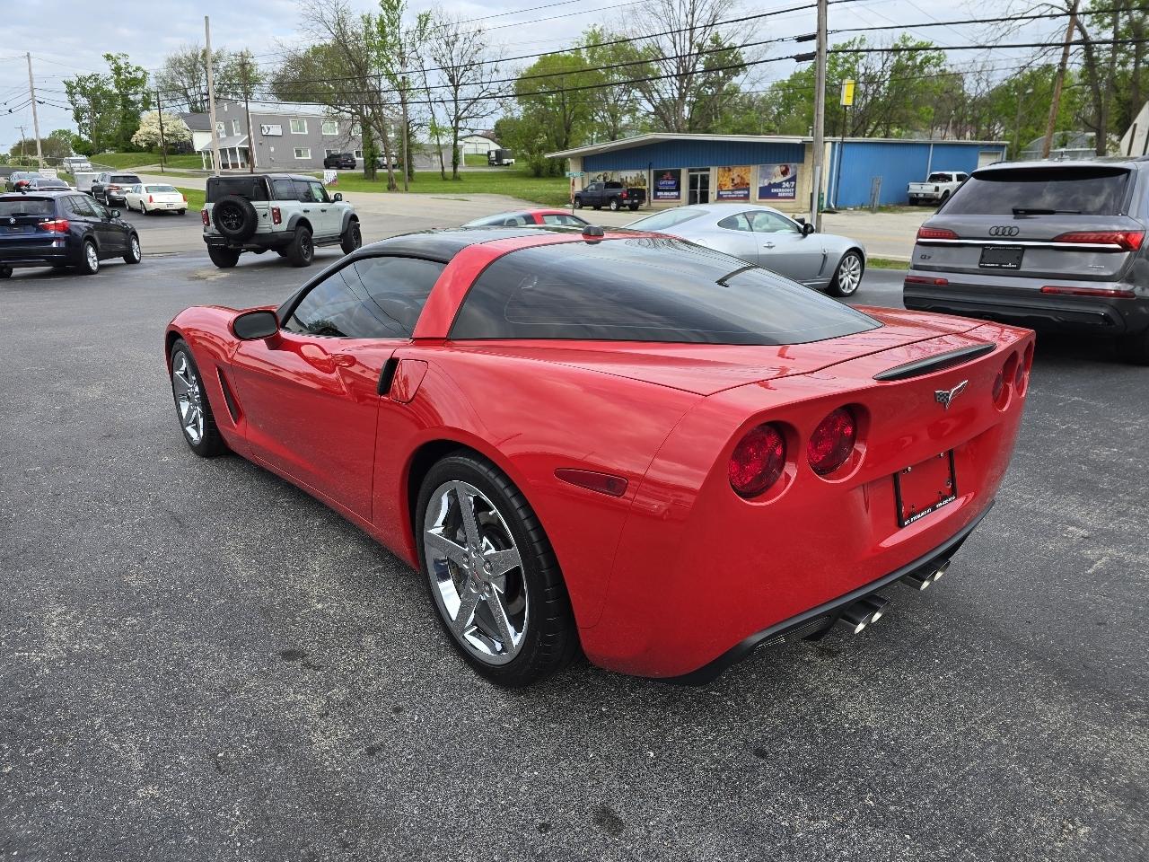 Chevrolet Corvette 2LT Coupe Automatic 2005