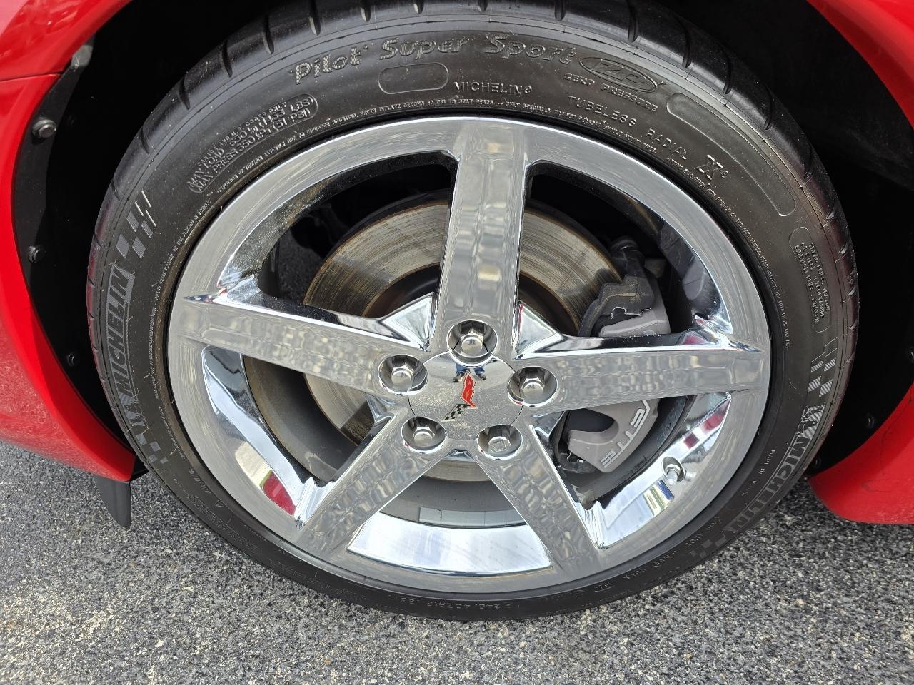 Chevrolet Corvette 2LT Coupe Automatic 2005