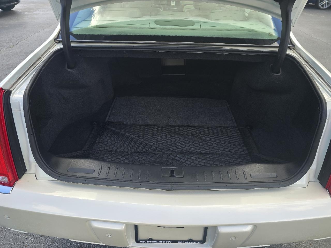 Cadillac DTS 4dr Sdn Luxury I 2007