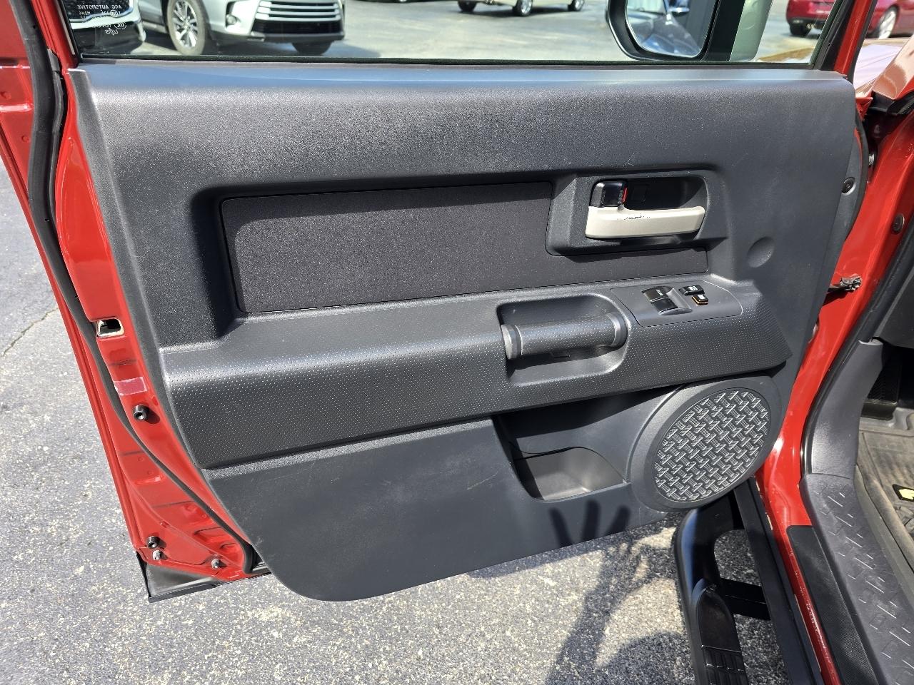 Toyota FJ Cruiser 4WD AT 2008