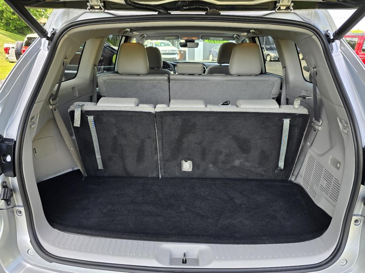 Toyota Highlander XLE AWD V6 2019
