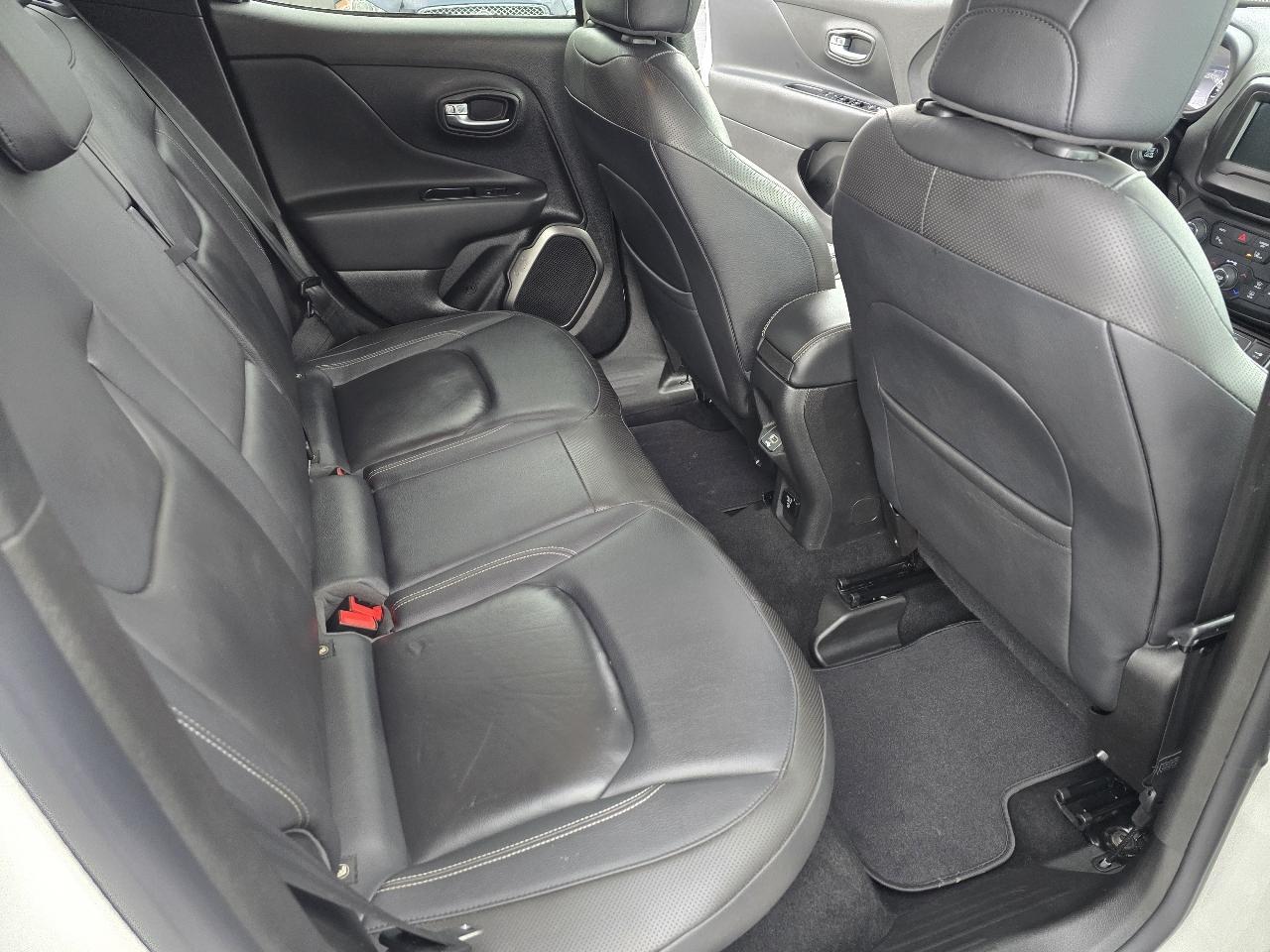 2018 Jeep Renegade Limited - Photo 18