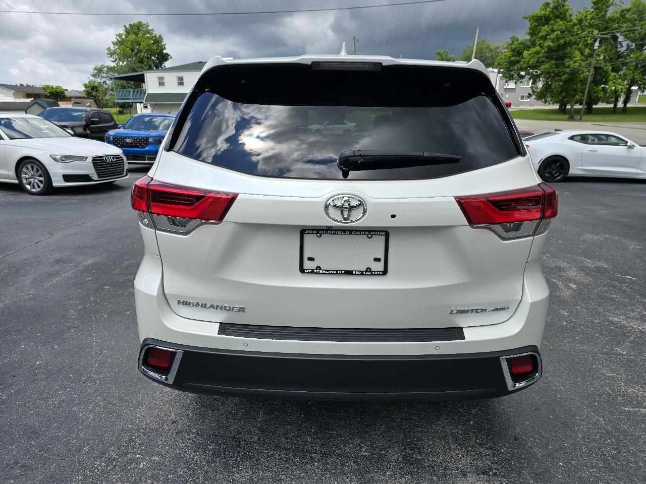 Toyota Highlander Limited AWD V6 2019