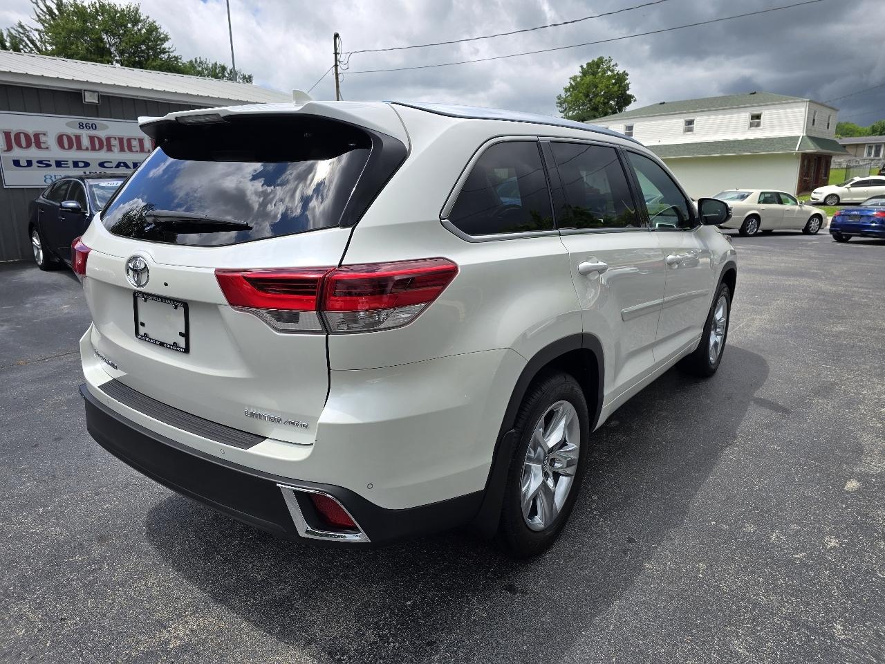 Toyota Highlander Limited AWD V6 2019