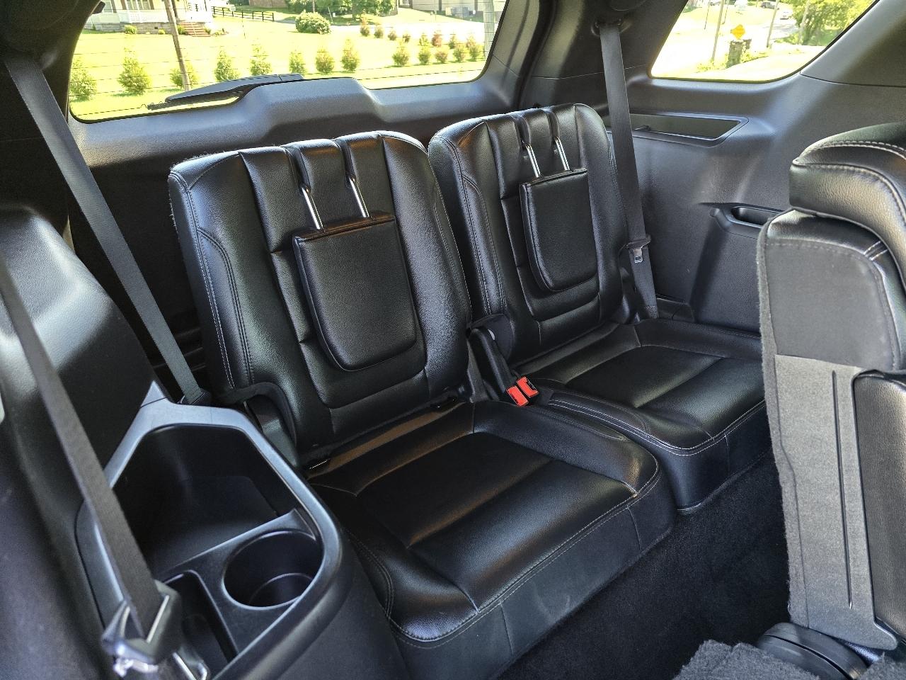 Ford Explorer Limited 4WD 2016