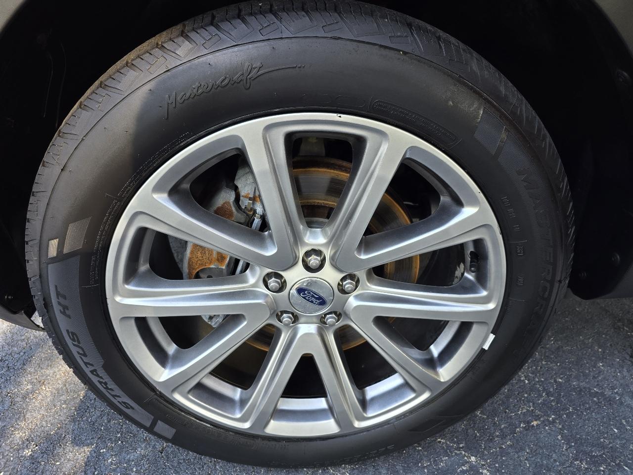 Ford Explorer Limited 4WD 2016