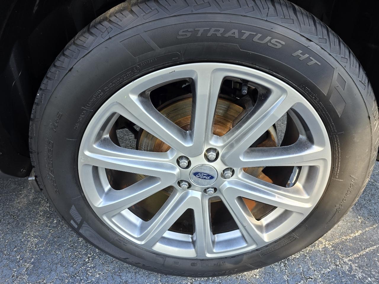 Ford Explorer Limited 4WD 2016